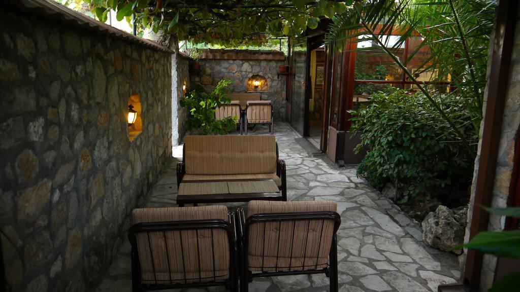 Hotel Ambiente Podgorica Extérieur photo